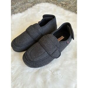 Lesvago Women's 9.5 Diabetic House Shoes with Adjustable Closures Gray